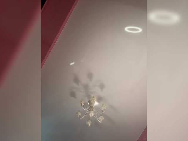 Enchantressss live cam