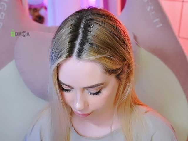 -ANN live cam