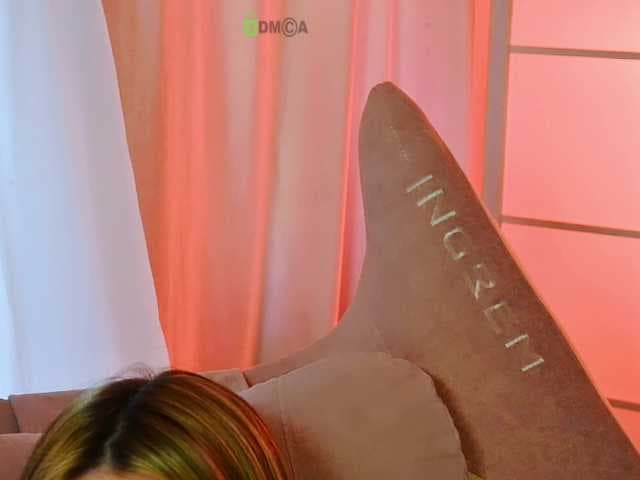 -ANN live cam