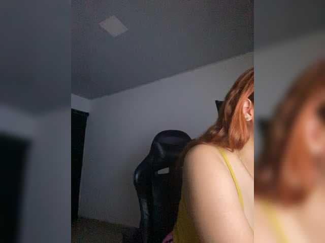 Allie-Rose live cam