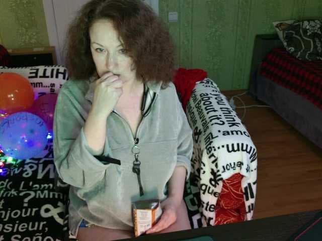 MeganIris live cam