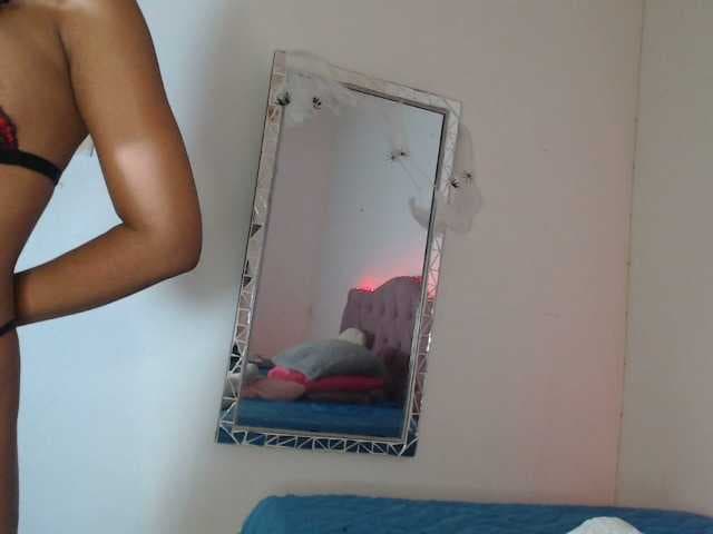 LINDA599 live cam