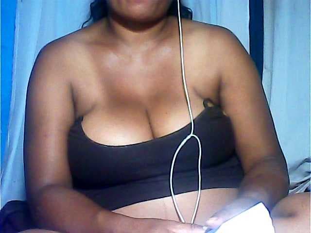 MIRANDAW live cam
