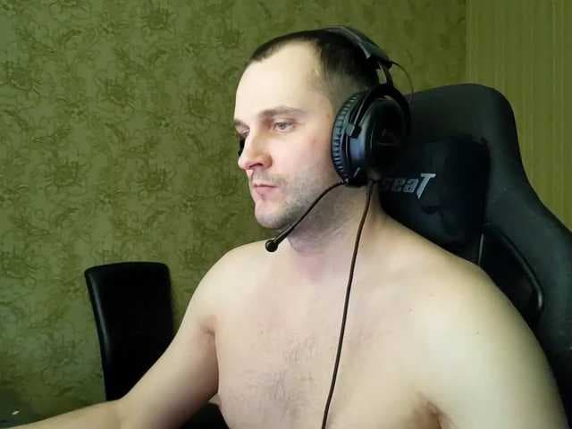 _NiDiN_ live cam