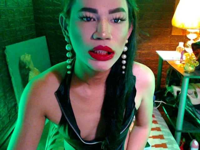 filthyqueenXX live cam