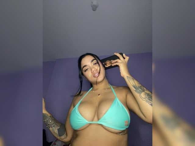 ElaEndez live cam