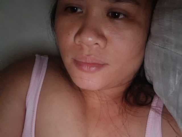 Rubie143 live cam