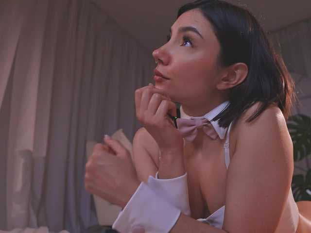 AmyArmstrong live cam