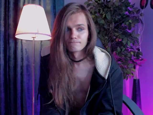 WilliamSnake live cam