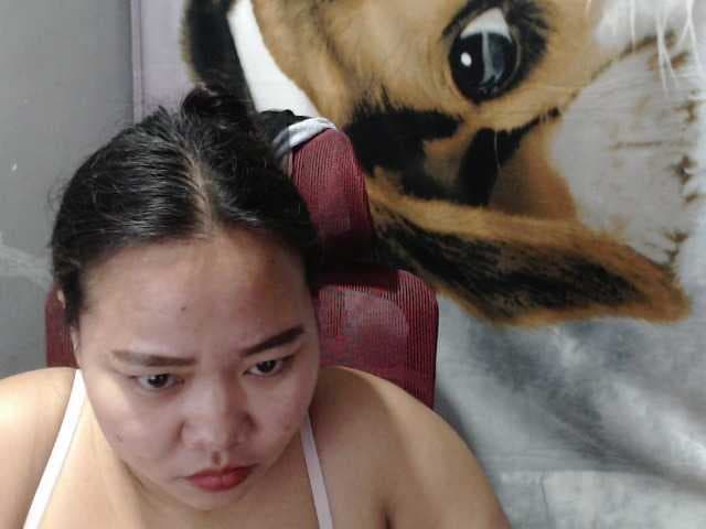 BubbleButtPinay live cam