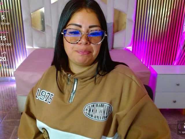 martina-tay live cam