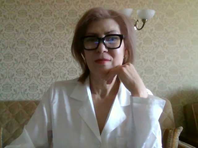 ElegantLady00 live cam