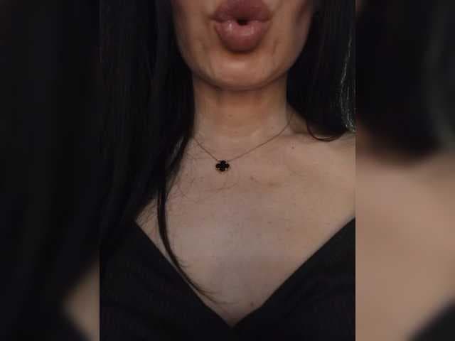 Black_chick live cam