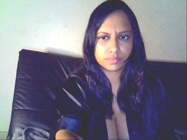 swaness10 live cam on BongaCams