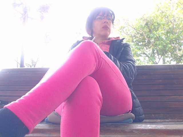 AnnBigLabia live cam