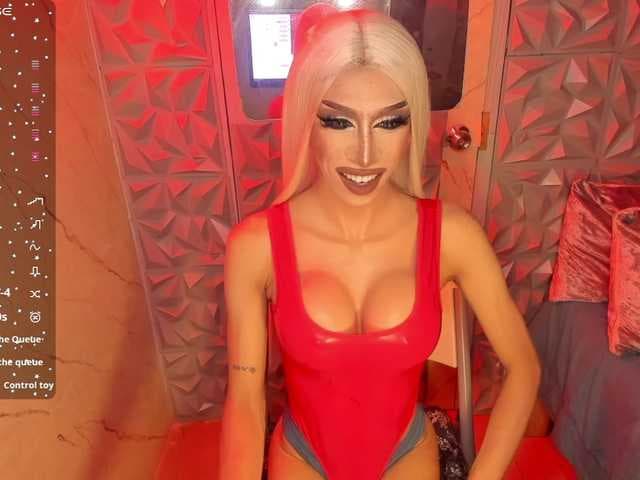 Anitacruisze live cam