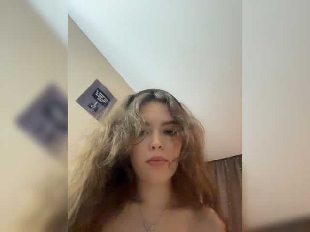 YourLadyyy live cam