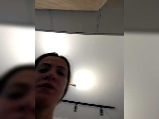 LuxeAngel live cam