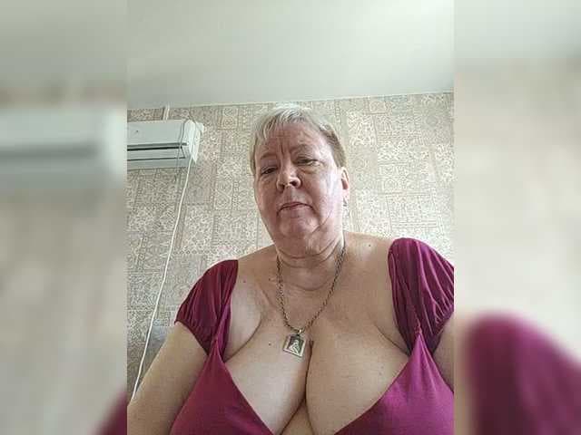 Alena61 live cam