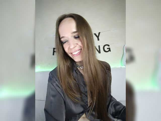 A_R_T_A live cam