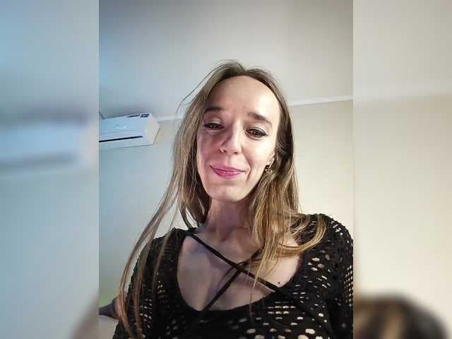 A_R_T_A live cam