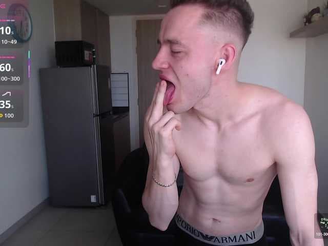 Vaso69 live cam