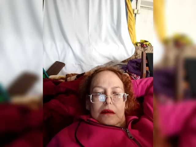 Madam-oss live cam
