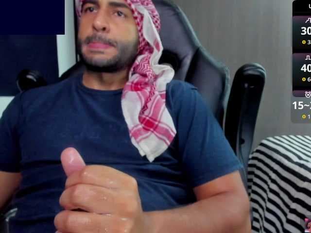 Handsoman11 live cam