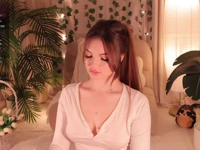 ShurshAnya live cam