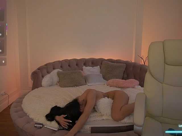 FataleNellie live cam on BongaCams