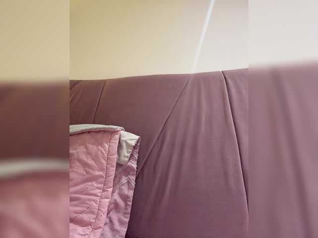 AprilRosse live cam