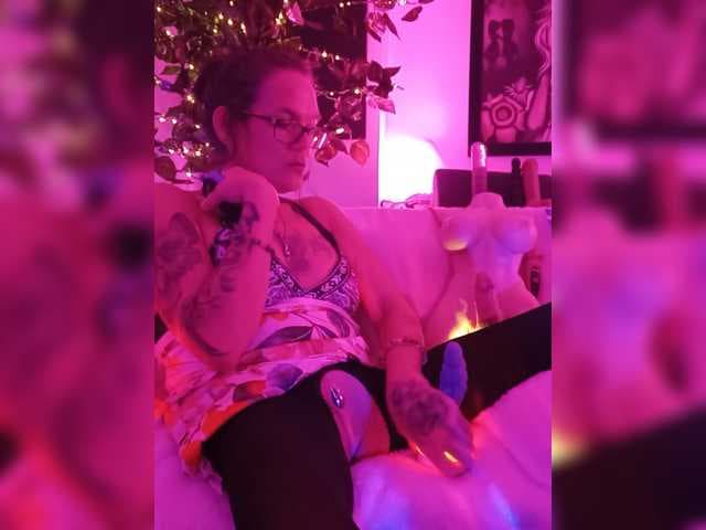 Fecfec91111 live cam on BongaCams