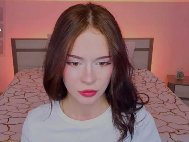 Adetta live cam