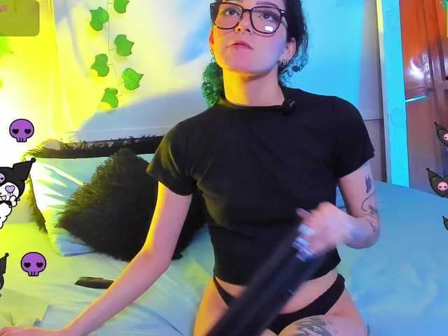 Bluedarkelf888 live cam
