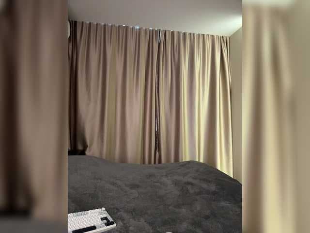 BonnieMur live cam