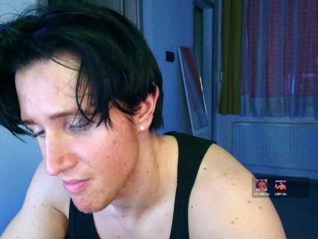 ChristianLevine live cam