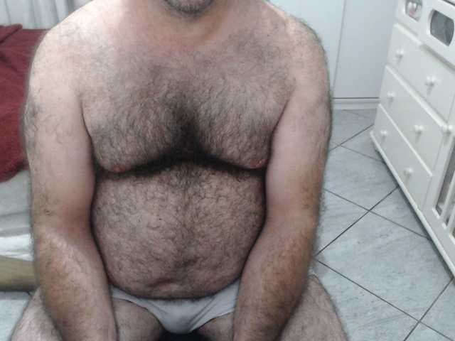 MysterBearMG live cam