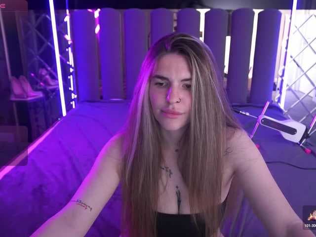 DanielaReign live cam on BongaCams