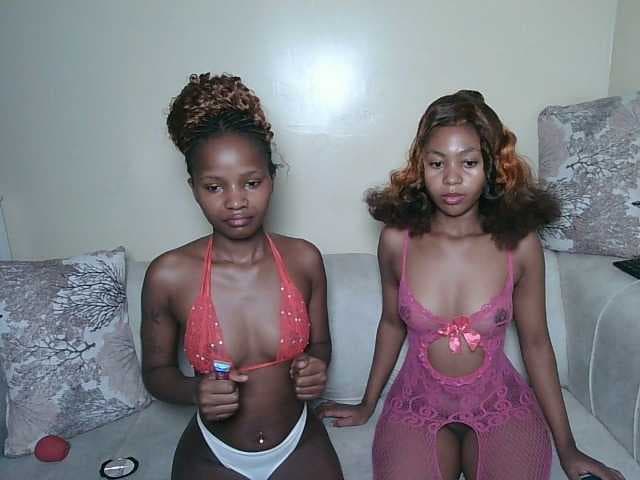 ItsYaGirlPookie live cam
