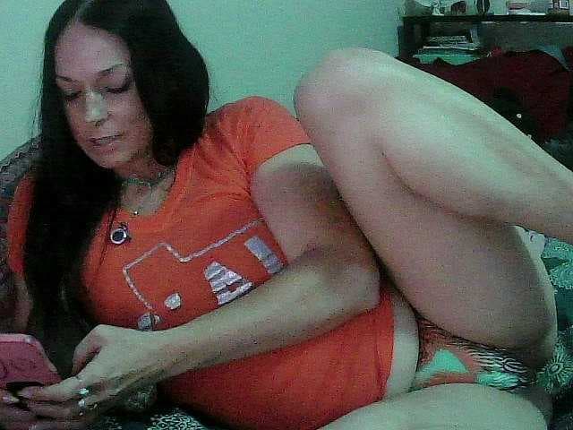Bambi-40 live cam