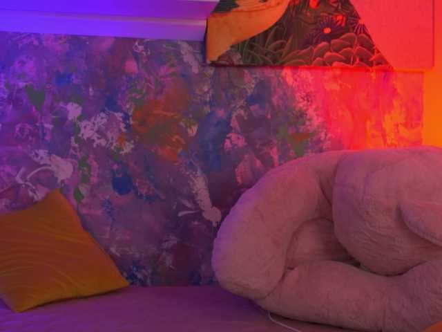 AvaSolis live cam
