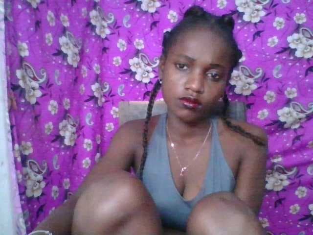 LovelyBlackGirl live cam on BongaCams
