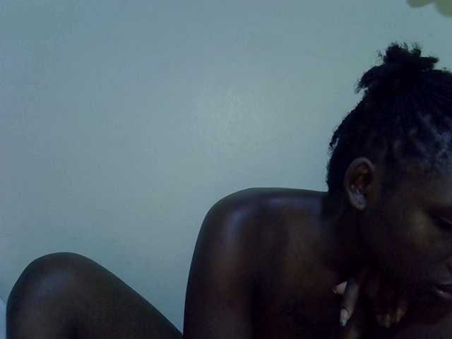 sexyshary live cam