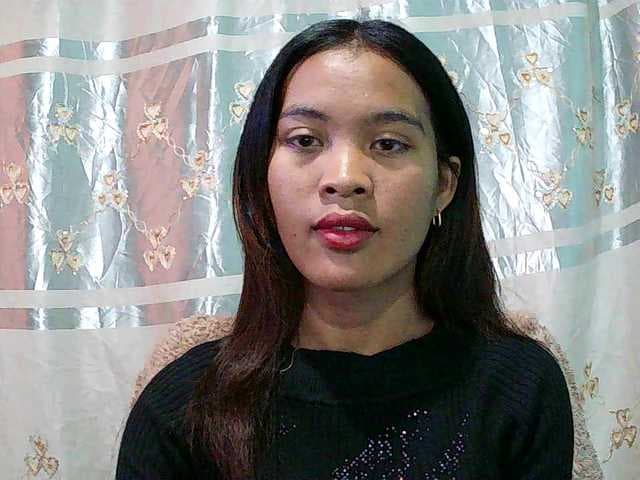 Nina-001 live cam