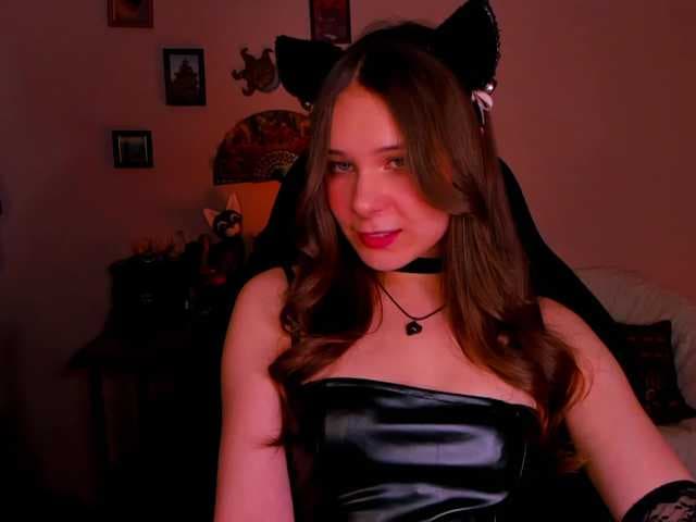LanaSensitive live cam