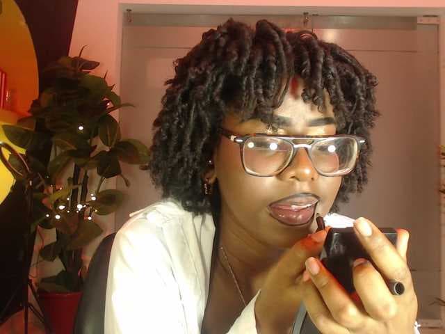 MelodyBlazze live cam