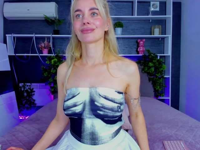 SabrinaSharm live cam