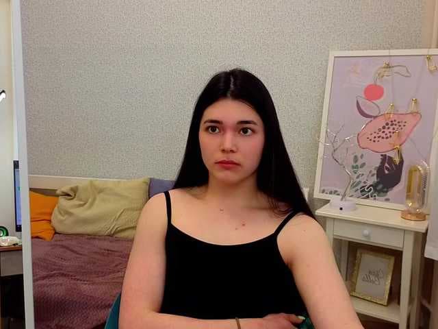 AlbiGlow live cam