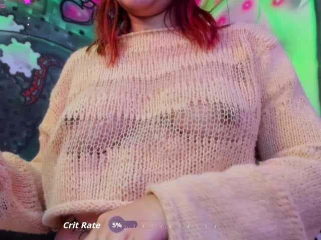 AliceHiills live cam