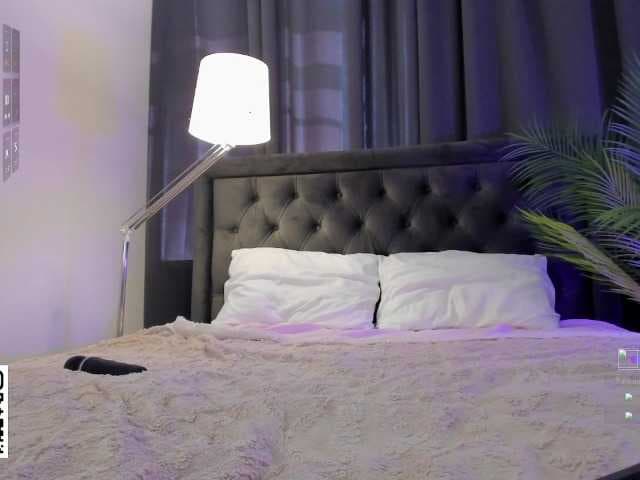 Melody-Sol live cam